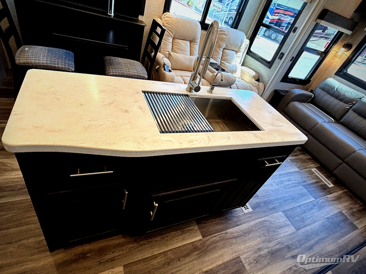 2022 Jayco North Point 310RLTS Photo 24