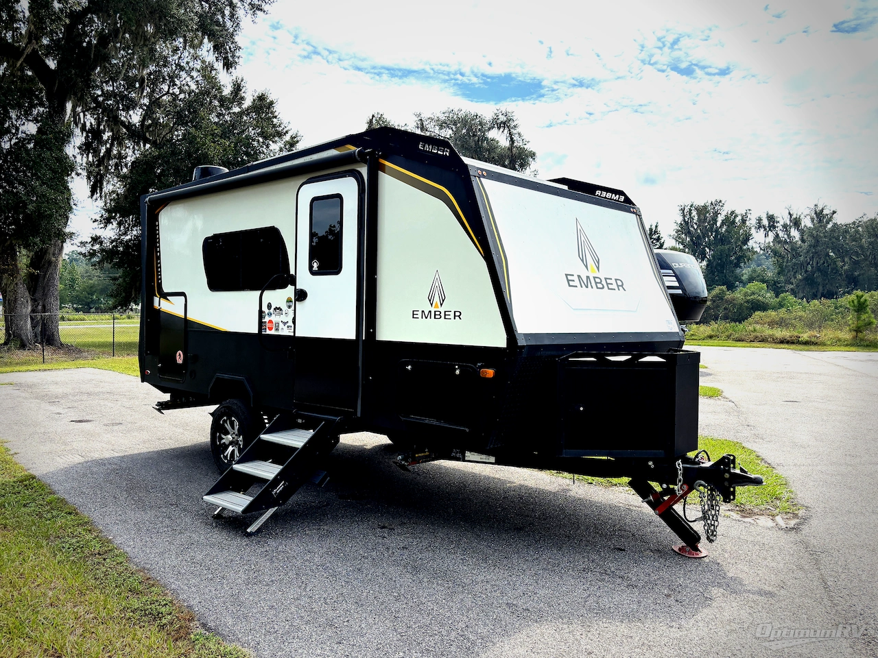 2022 Ember Overland Series 170MRB Photo 1