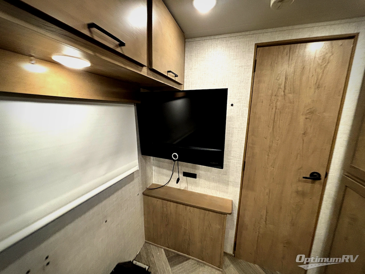 2022 Ember Overland Series 170MRB Photo 10