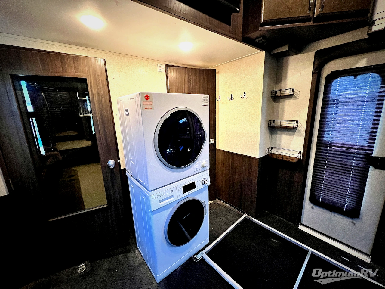 2018 Jayco Seismic 4113 Photo 17