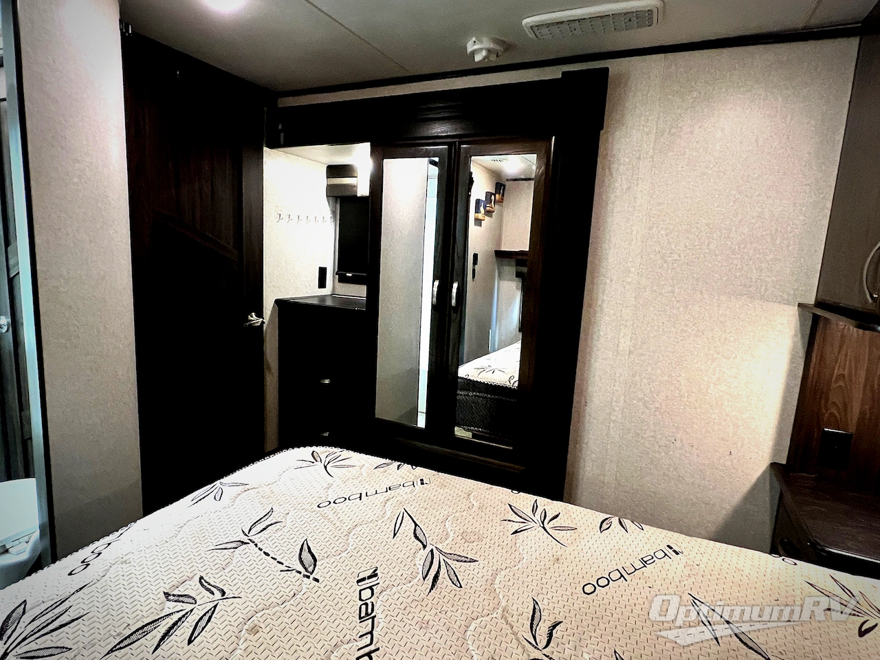 2018 Jayco Seismic 4113 Photo 24