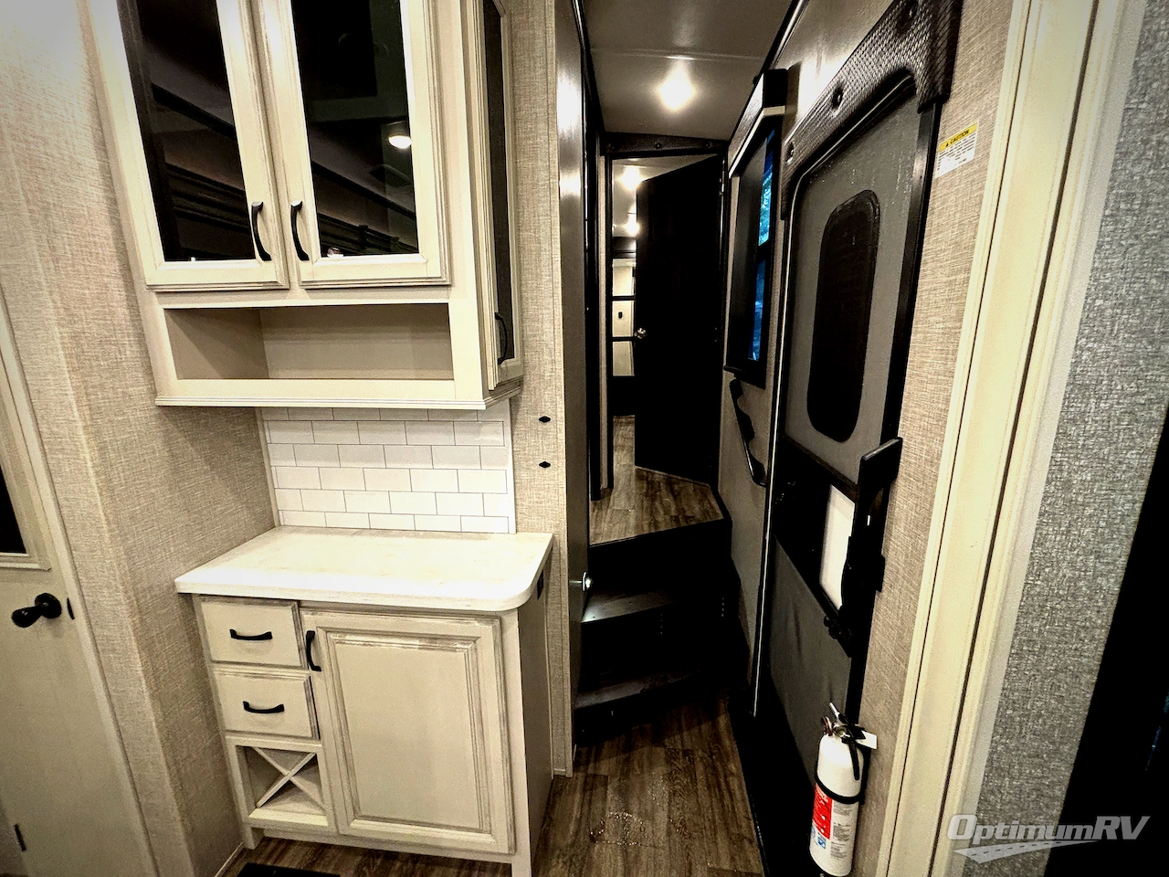 2023 Jayco North Point 310RLTS Photo 7