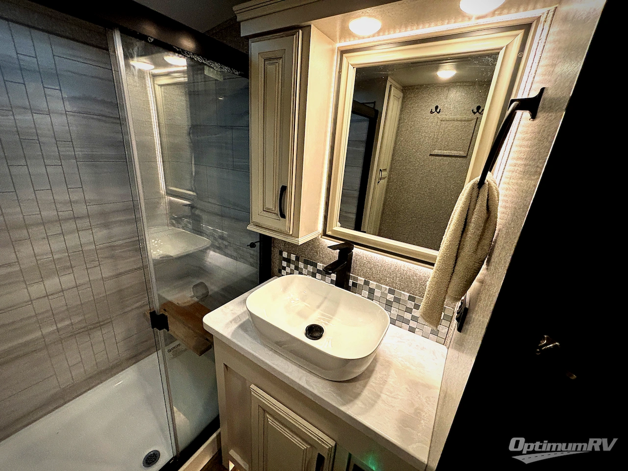 2023 Jayco North Point 310RLTS Photo 15