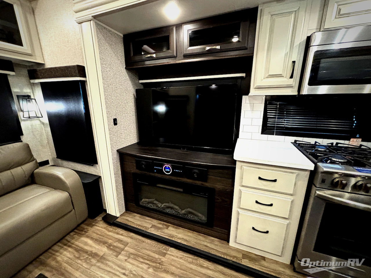 2023 Jayco North Point 310RLTS Photo 20