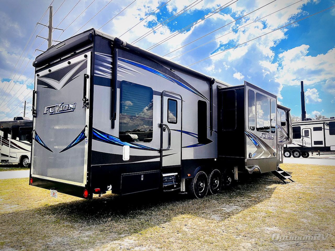 2018 Keystone Fuzion 417 Photo 2
