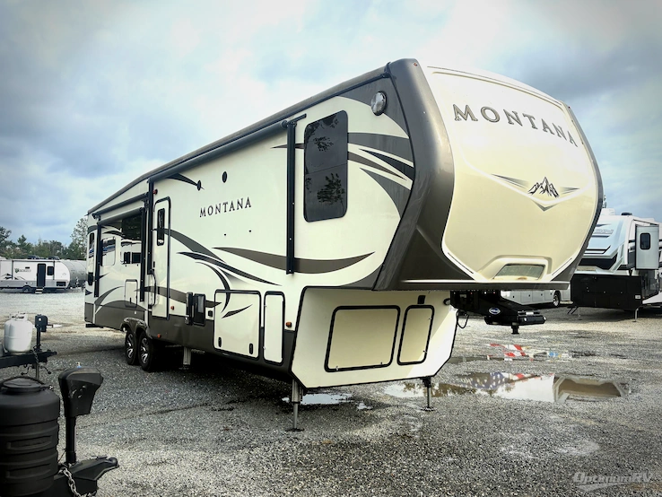 2018 Keystone Montana 3721RL RV Photo 1