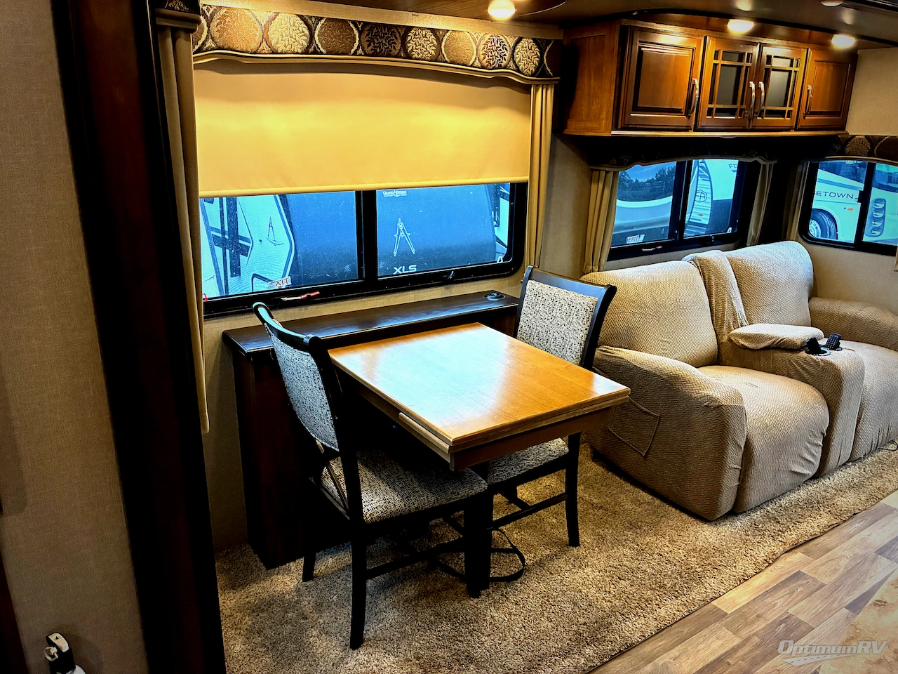 2018 Keystone Montana 3721RL Photo 7