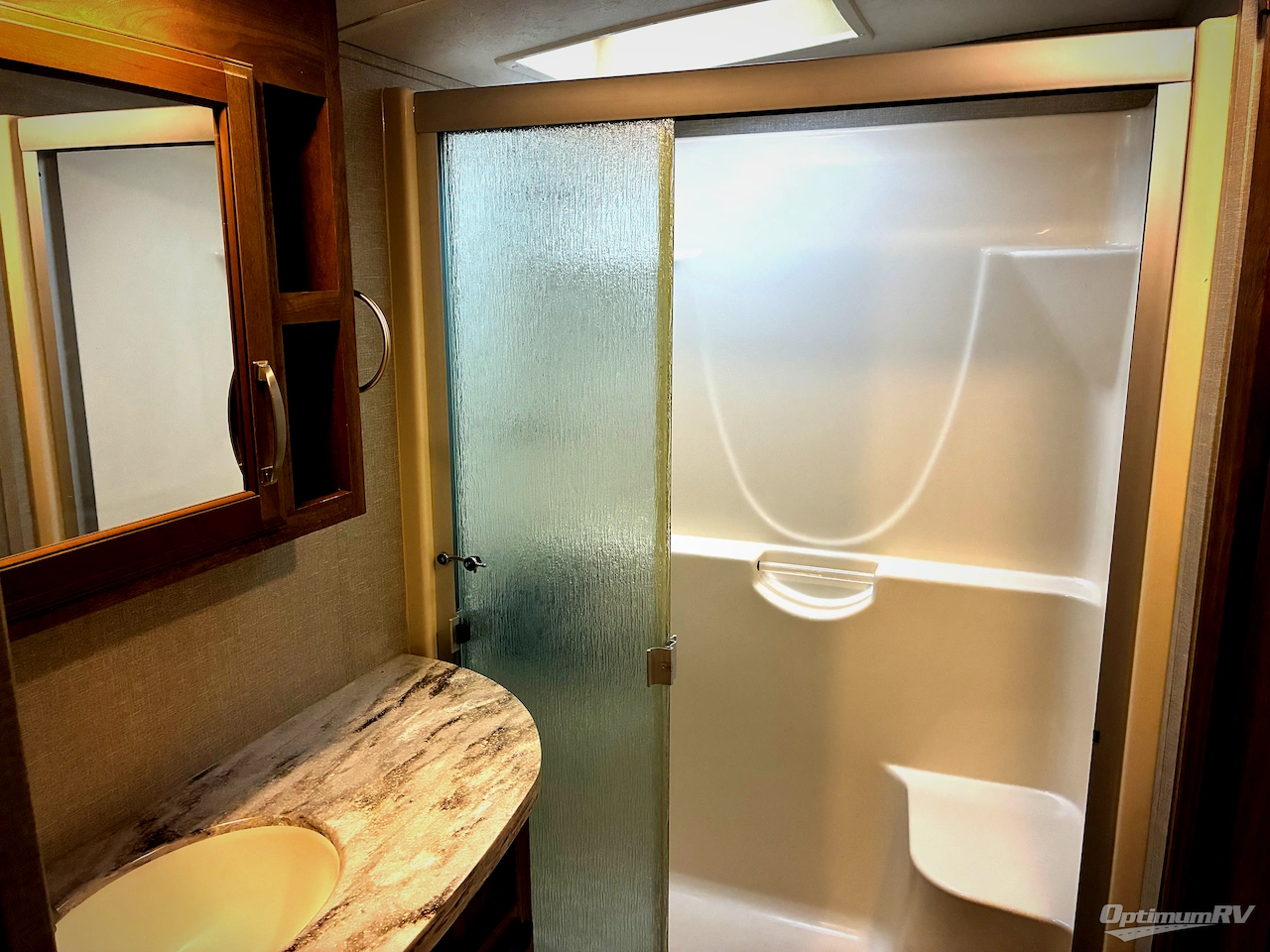 2018 Keystone Montana 3721RL Photo 22