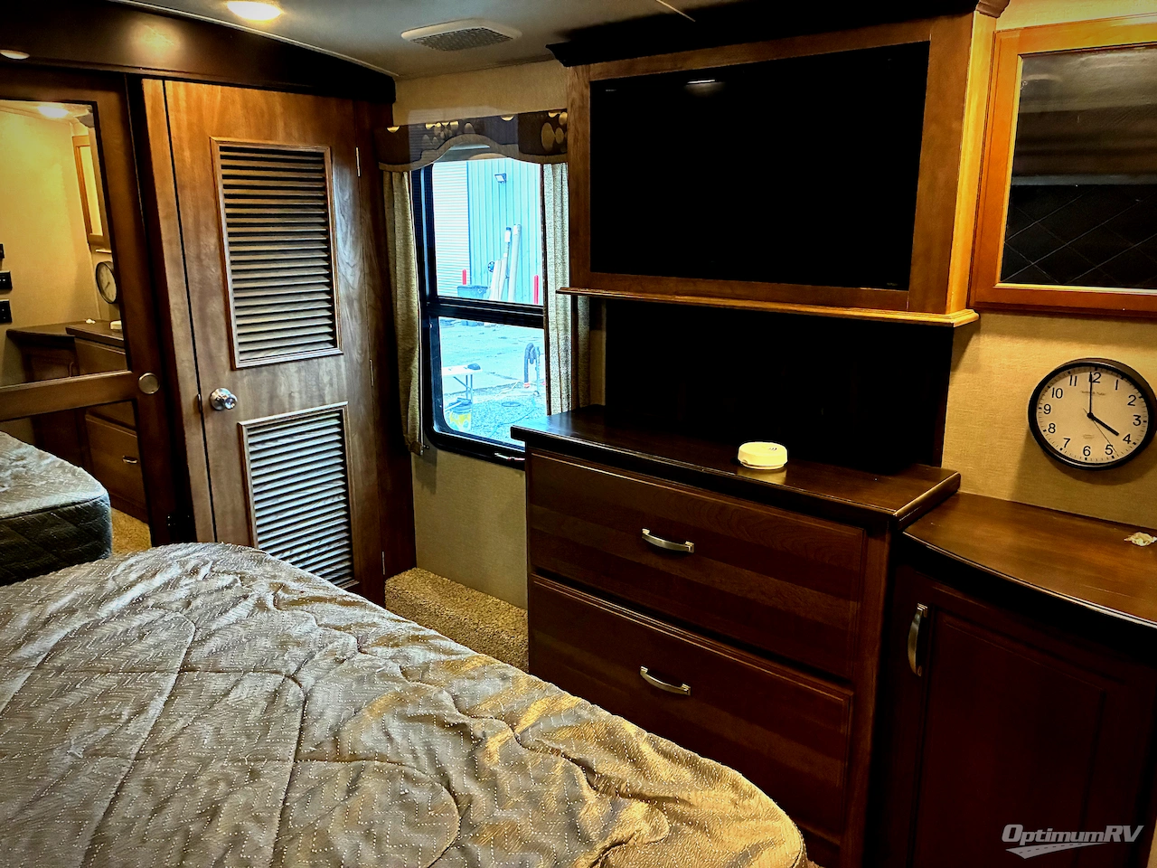 2018 Keystone Montana 3721RL Photo 23