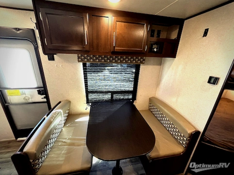 2019 Jayco Jay Flight SLX 8 264BH RV Photo 3