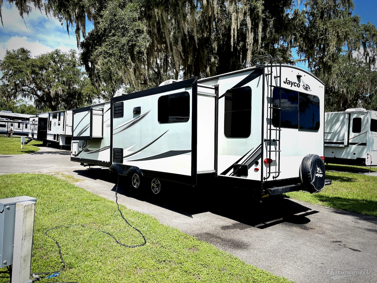 2021 Jayco White Hawk 32RL Photo 3