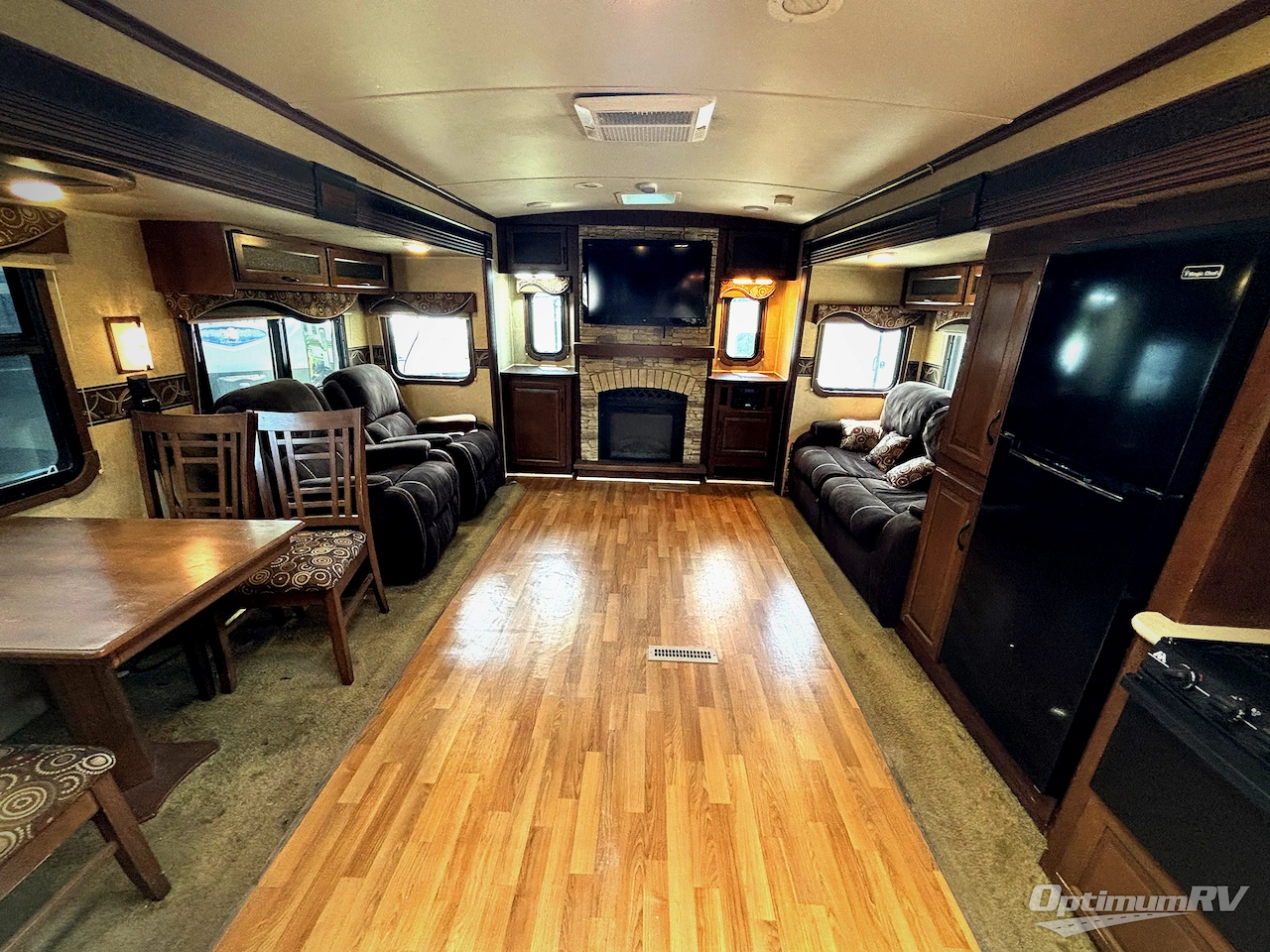 2016 Jayco Eagle 339FLQS Photo 4