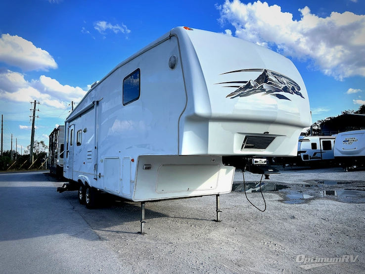 2008 Keystone Montana 2955RL RV Photo 1