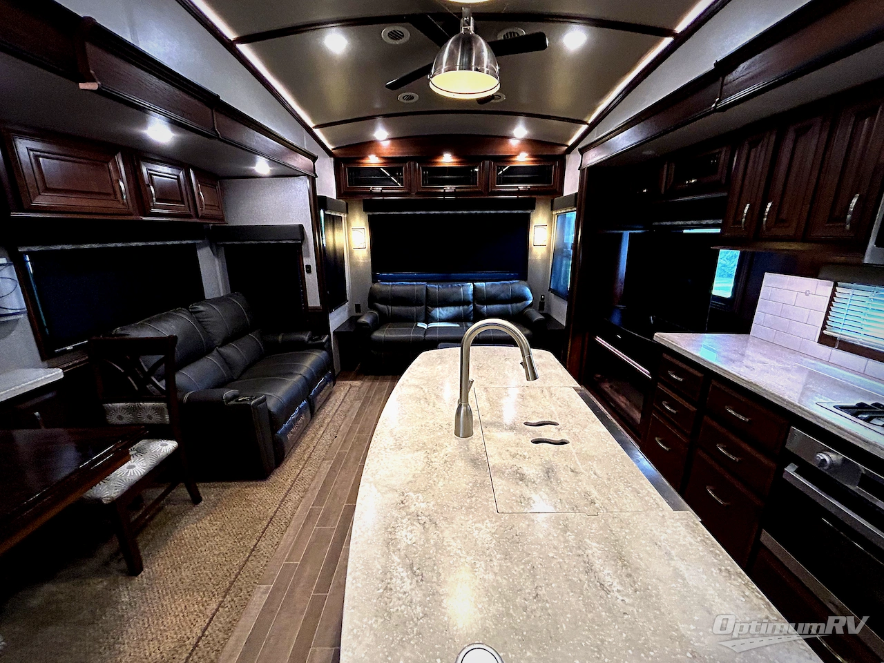 2019 Jayco Pinnacle 32RLTS Photo 1