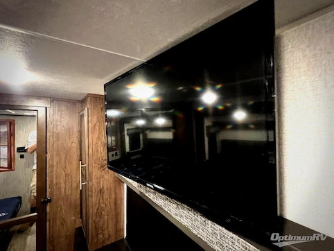 2021 KZ Durango D321RKT RV Photo 4