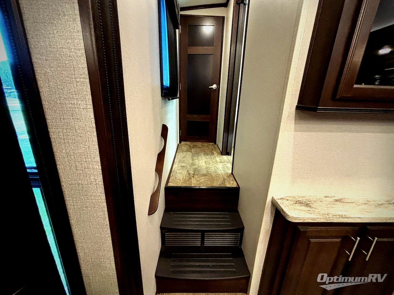 2019 Jayco North Point 385THWS Photo 18