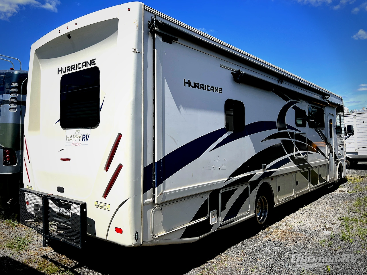 2021 Thor Hurricane 34R Photo 17