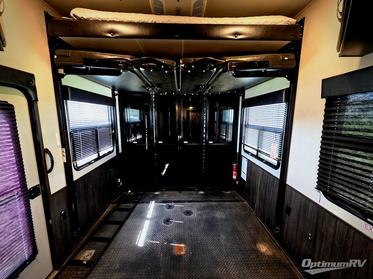 2020 Jayco Seismic 4113 Photo 19