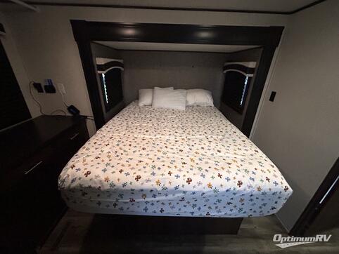 2020 Jayco Jay Flight 38FDDS RV Photo 4