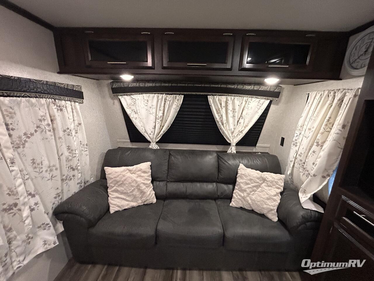 2020 Jayco Jay Flight 38FDDS Photo 8