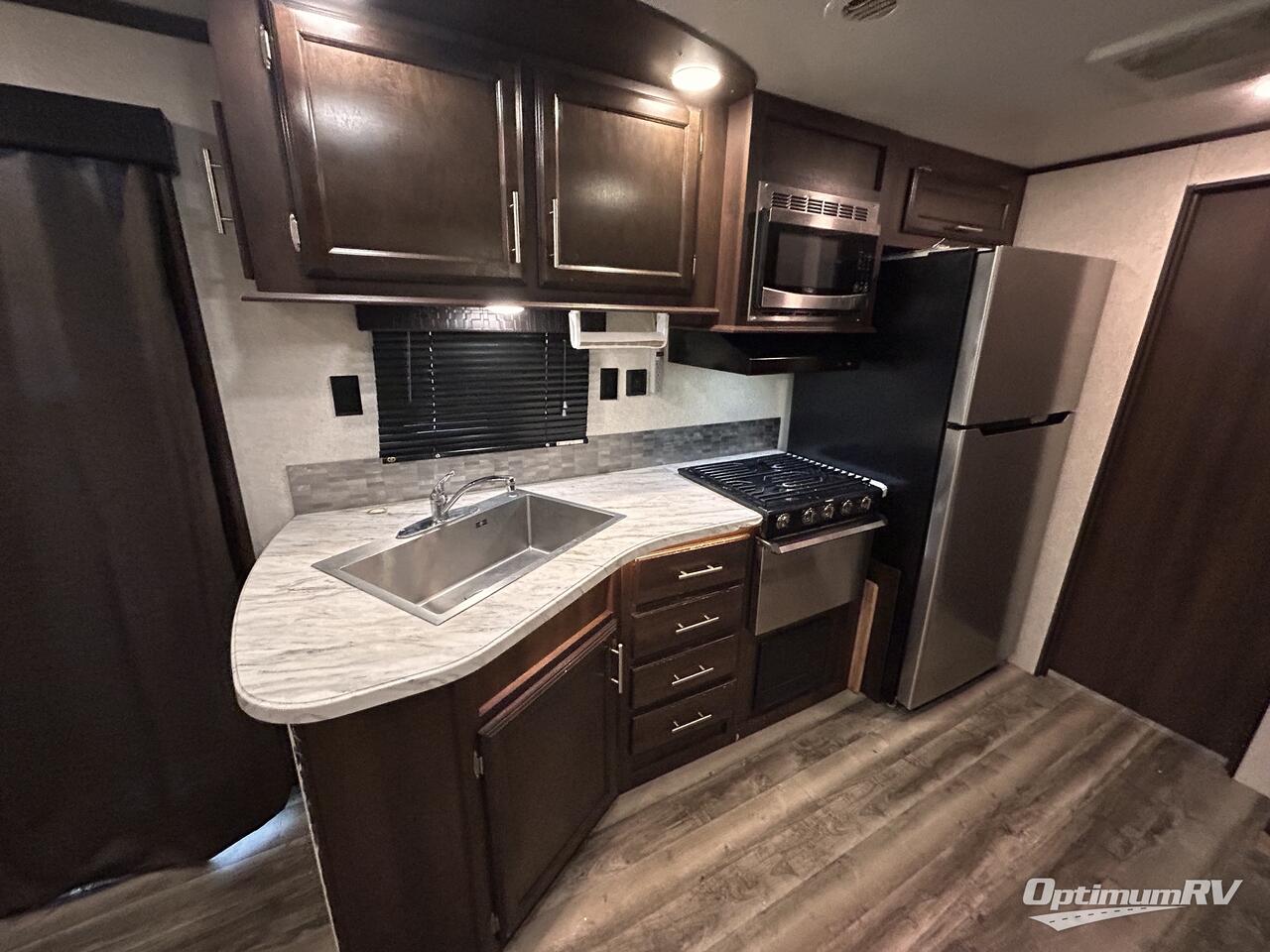 2020 Jayco Jay Flight 38FDDS Photo 10