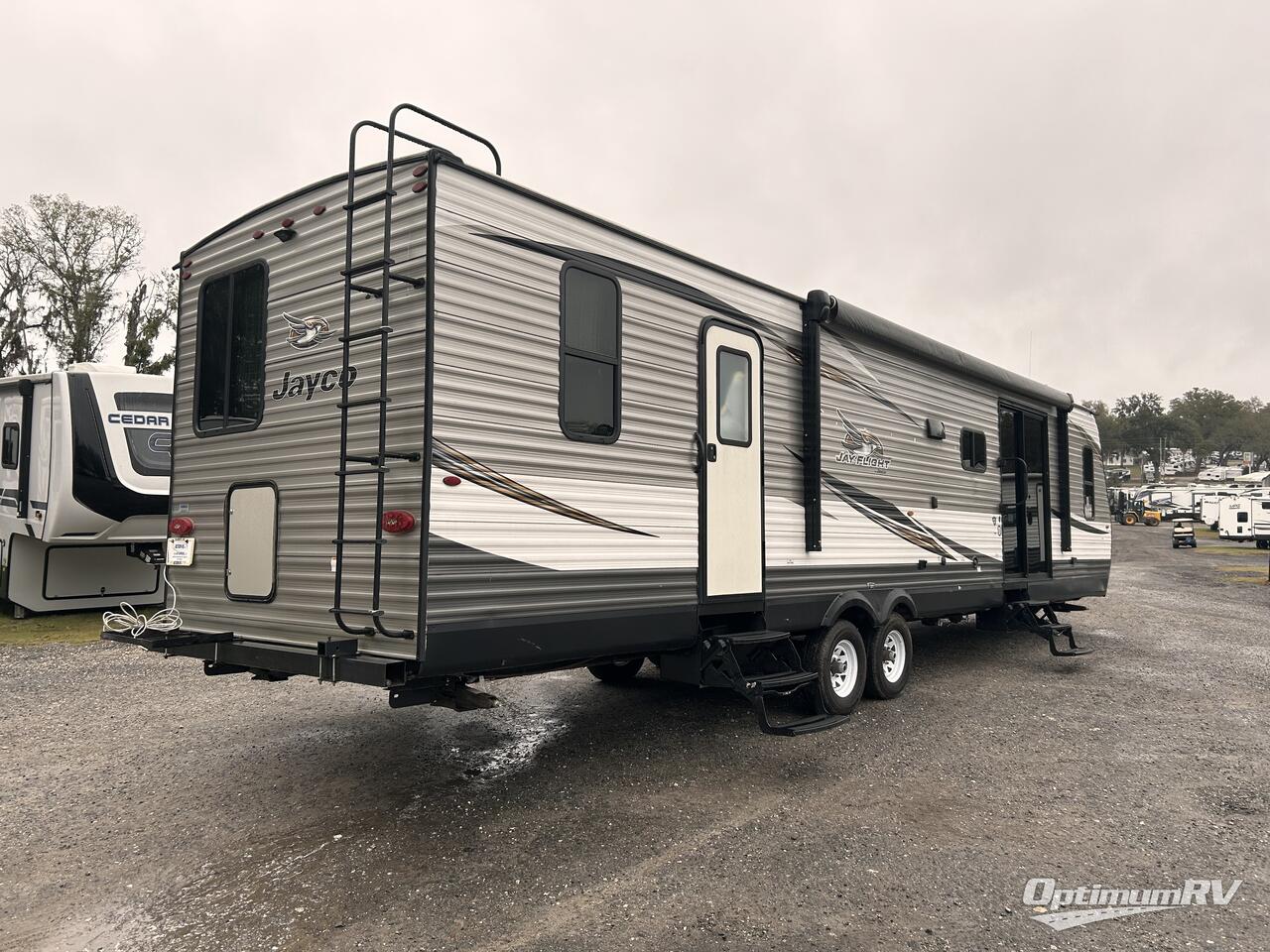 2020 Jayco Jay Flight 38FDDS Photo 2