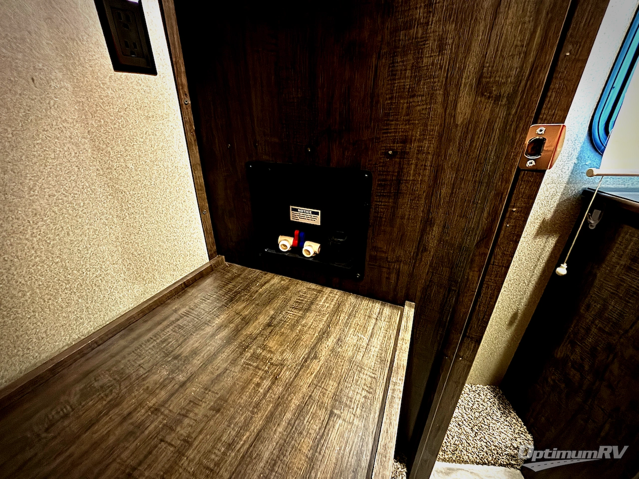 2019 Grand Design Solitude 375RES Photo 12