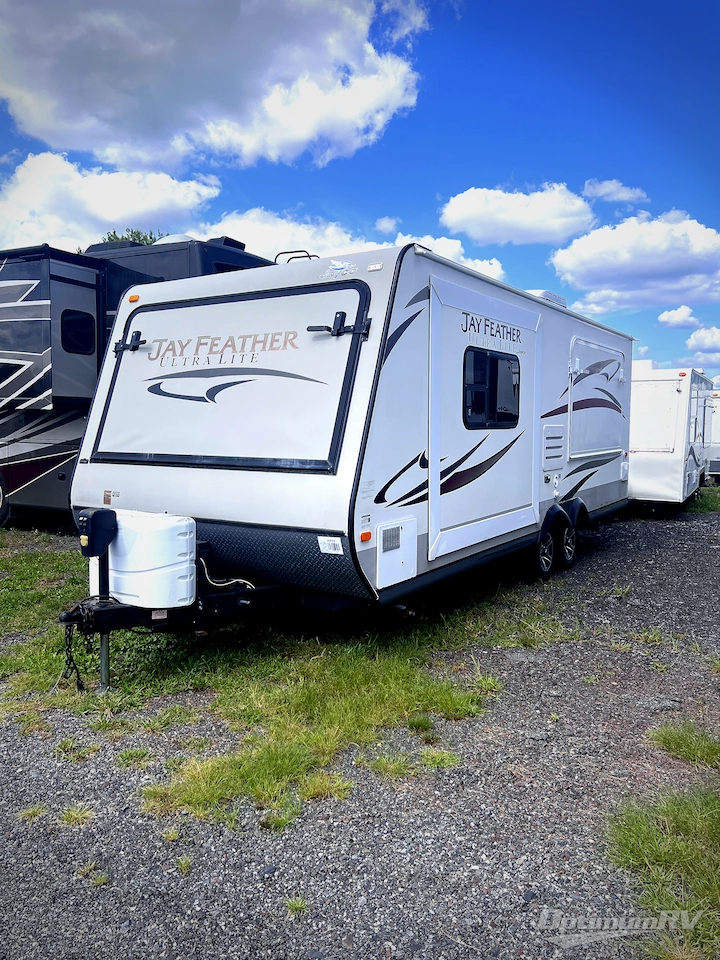 2014 Jayco Jay Feather Ultra Lite X23F Photo 1