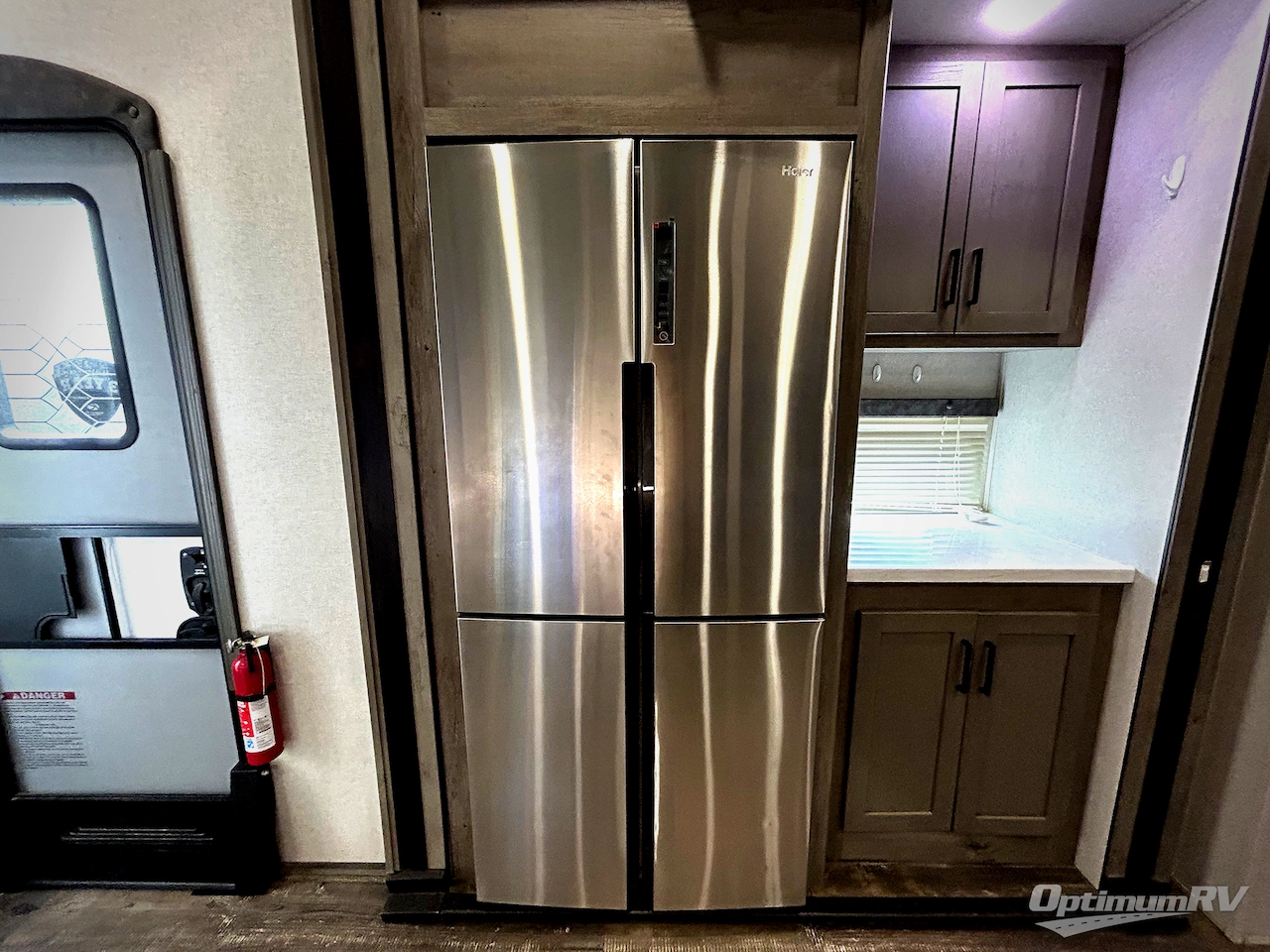 2021 Keystone Raptor 429 Photo 12