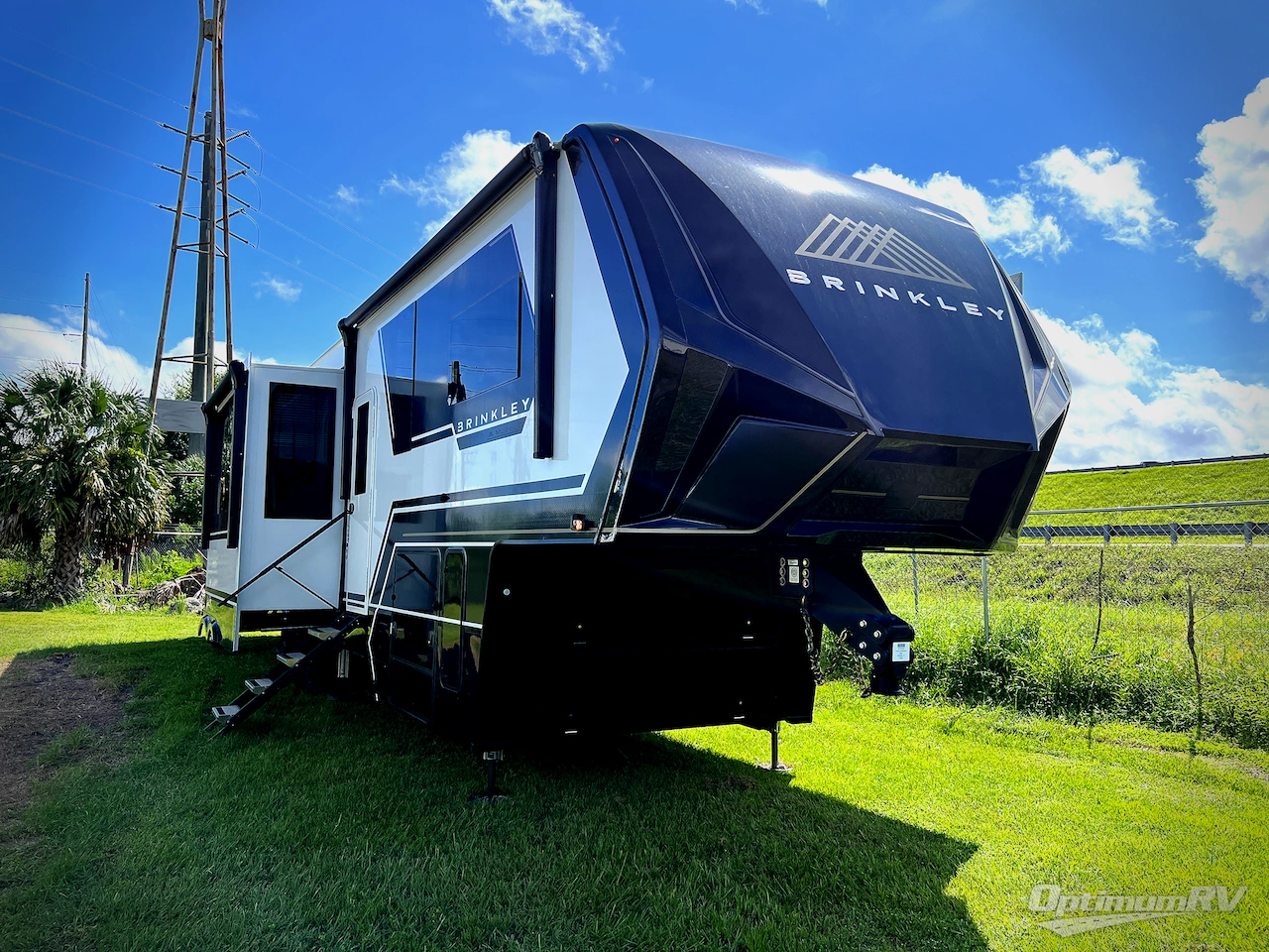 2024 Brinkley Model G 4000 Photo 1