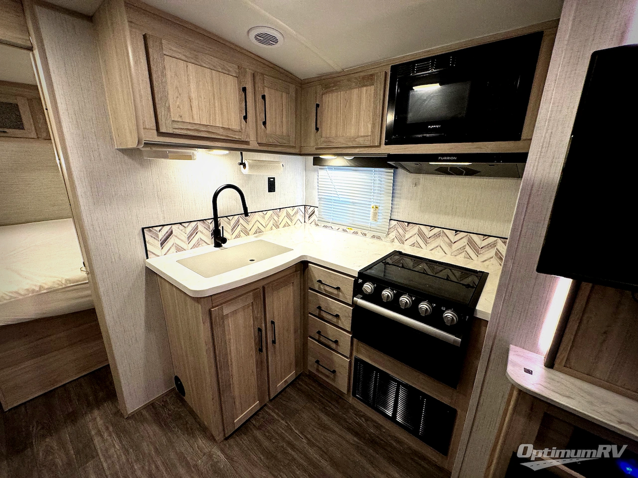 2022 Cruiser Twilight Signature TWS 2580 Photo 6