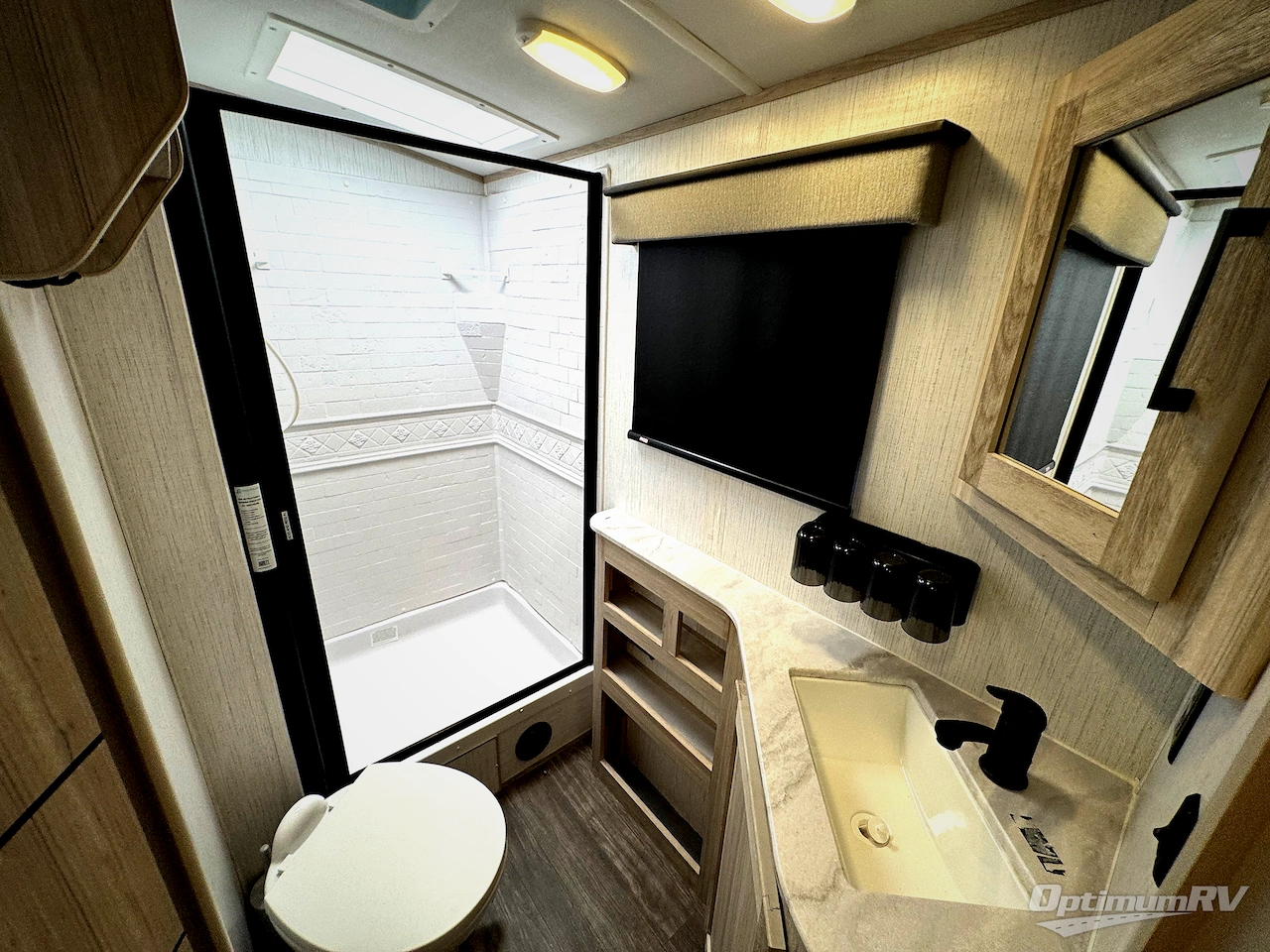 2022 Cruiser Twilight Signature TWS 2580 Photo 16