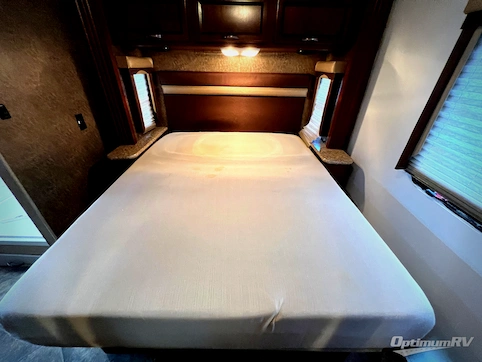 2014 Thor ACE 30.1 RV Photo 4