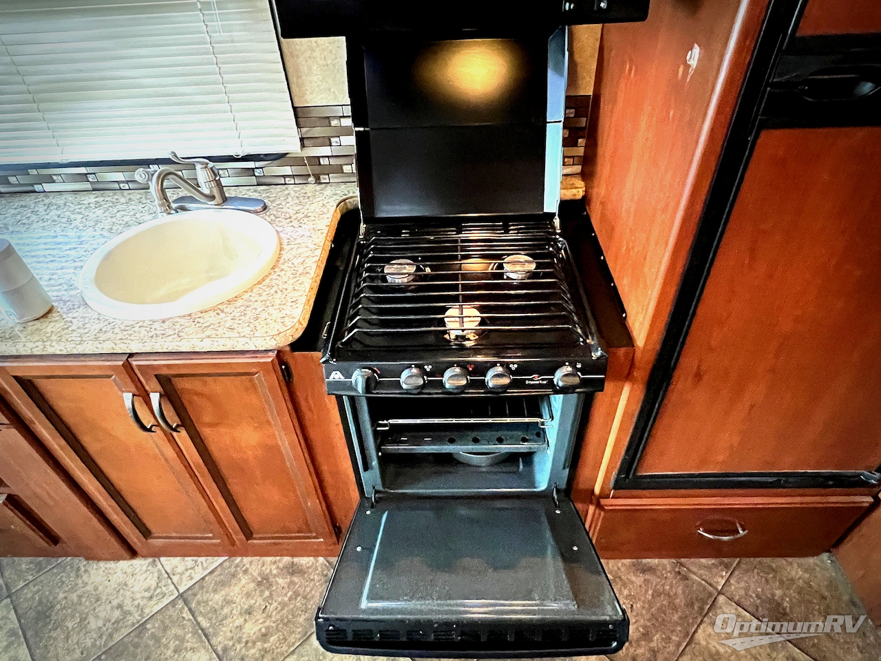 2014 Thor ACE 30.1 Photo 21