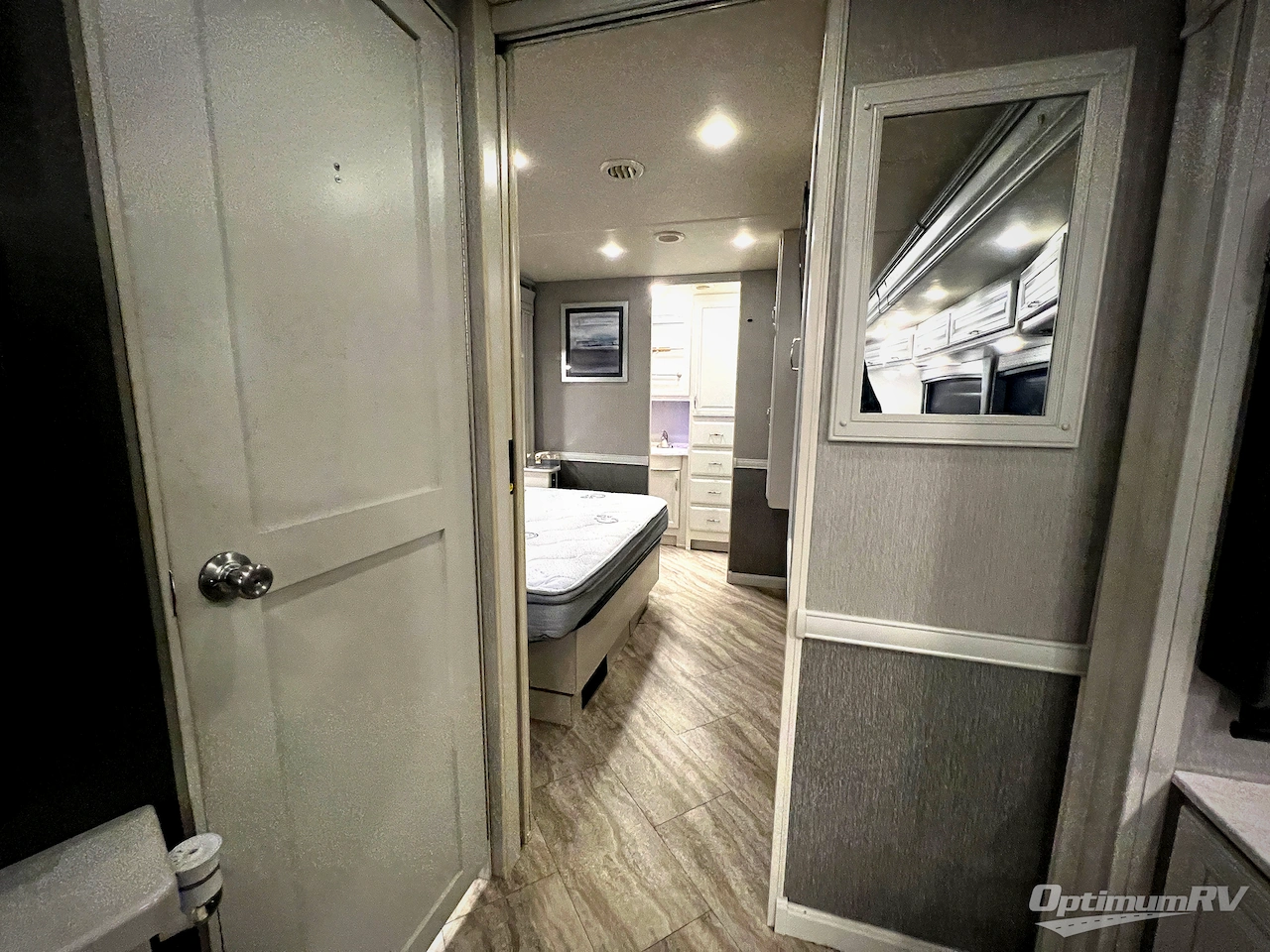 2021 Holiday Rambler Vacationer 35K Photo 29