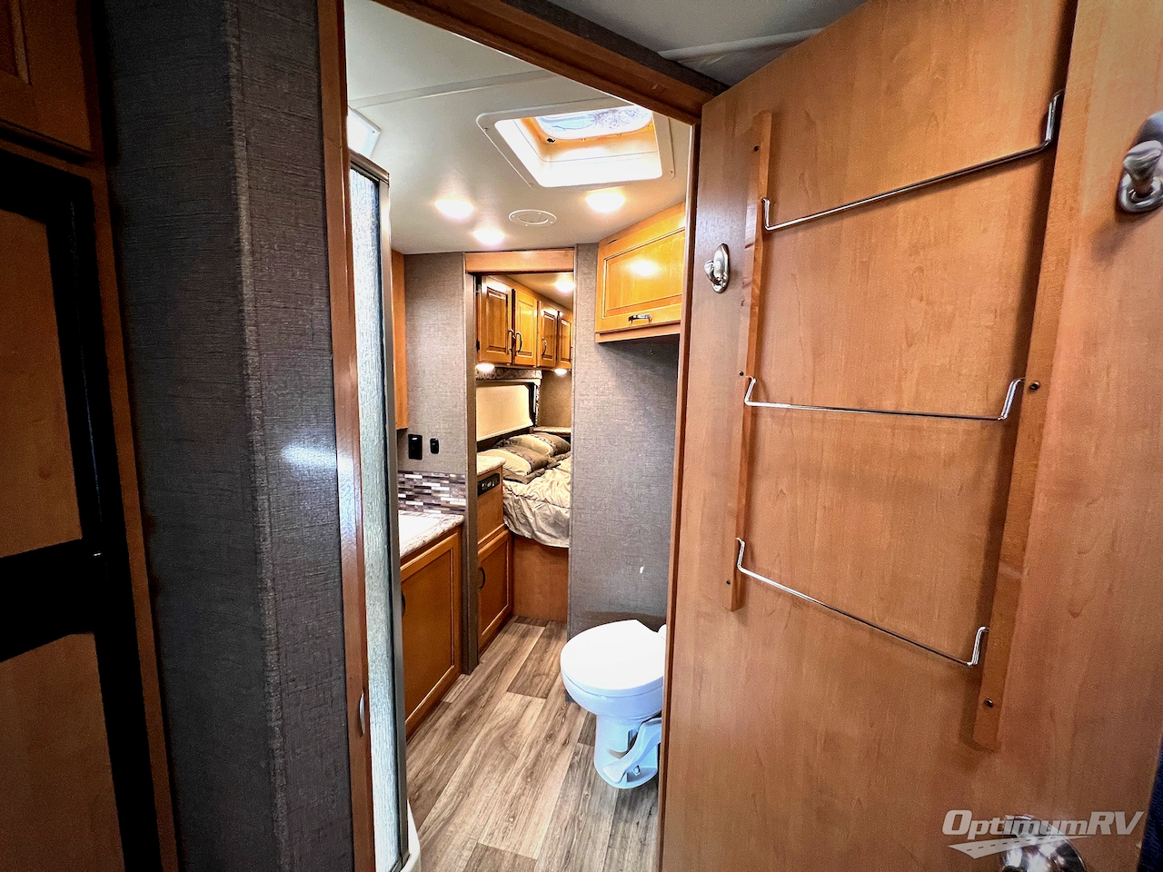 2017 Thor Four Winds 31E Bunkhouse Photo 26