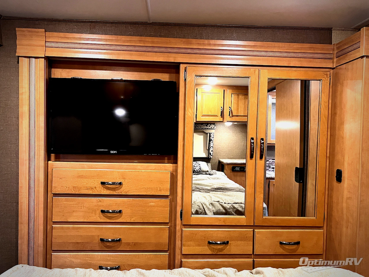 2017 Thor Four Winds 31E Bunkhouse Photo 38