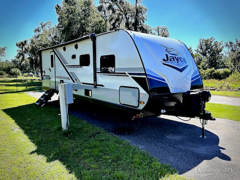 Used 2024 Jayco Jay Feather 25RB Featured Photo