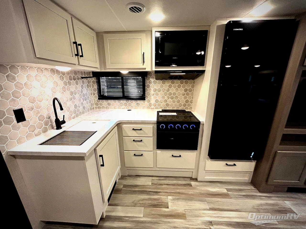 2024 Jayco Jay Feather 25RB Photo 6