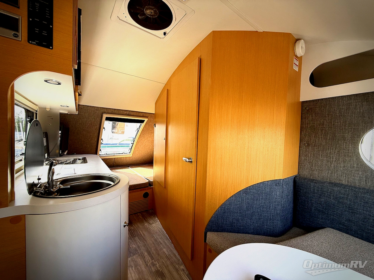 2020 nuCamp TAB 400 Boondock Lite Photo 5