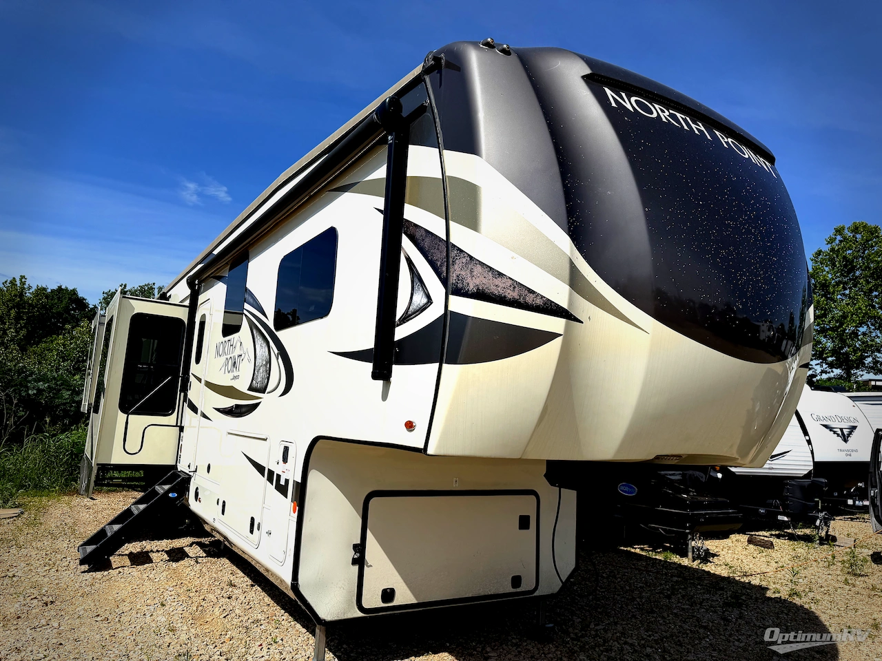 2019 Jayco North Point 387RDFS Photo 1