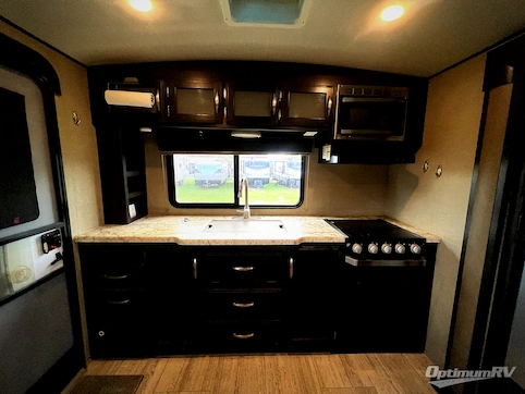 2018 Grand Design Imagine 2250RK RV Photo 3