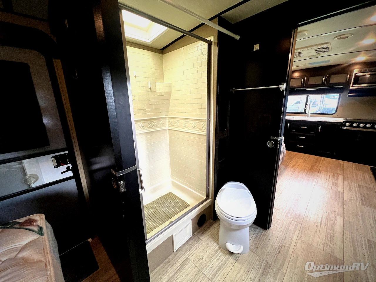 2018 Grand Design Imagine 2250RK Photo 16