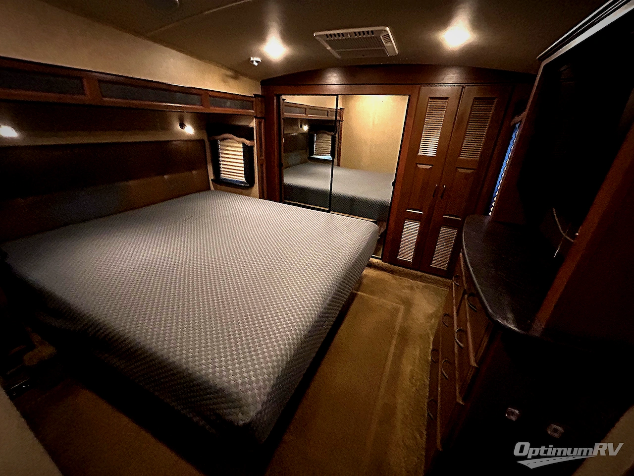 2015 Jayco Eagle Premier 331RETS Photo 8