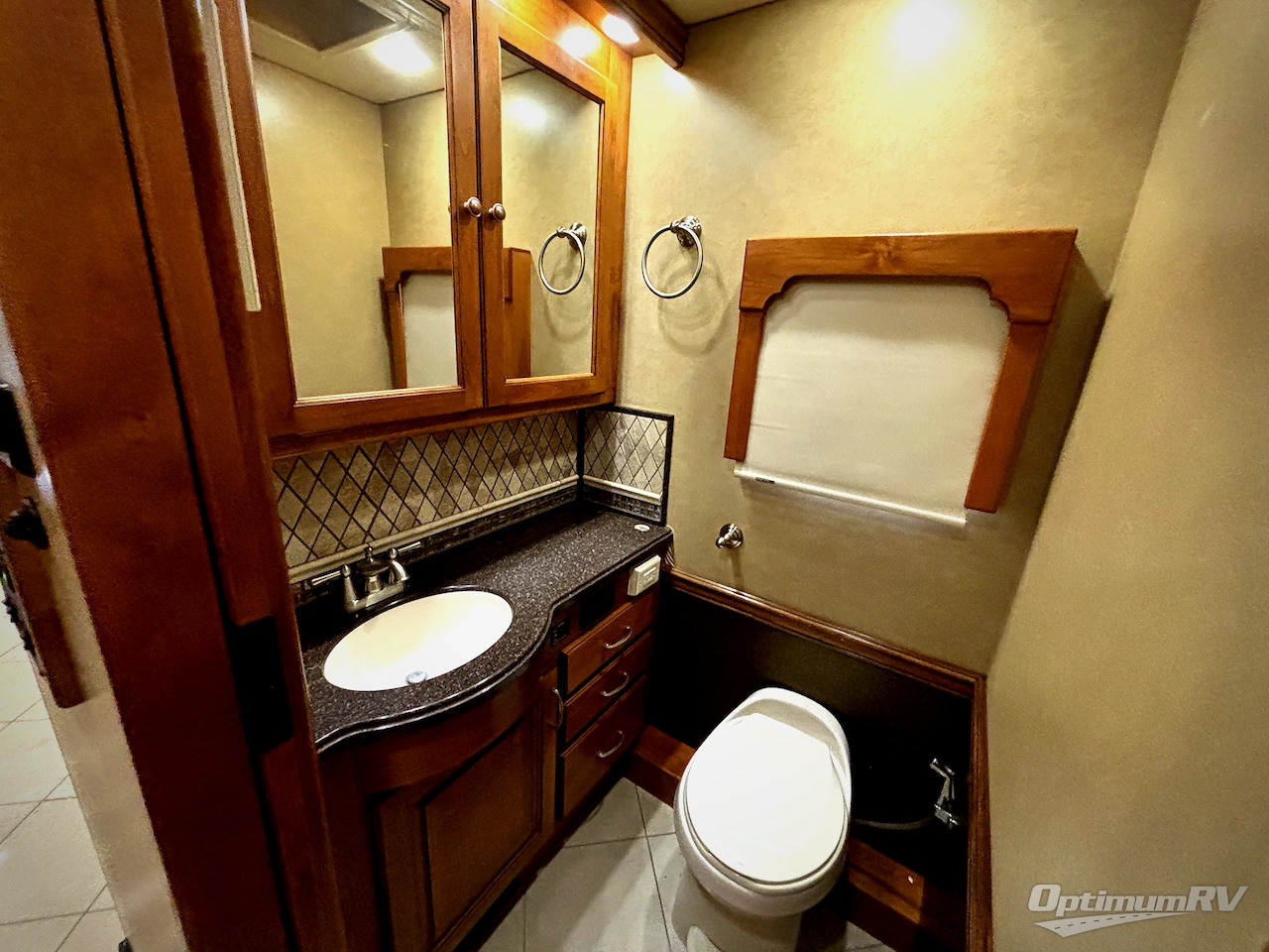 2013 Holiday Rambler Endeavor 43DFT Photo 16