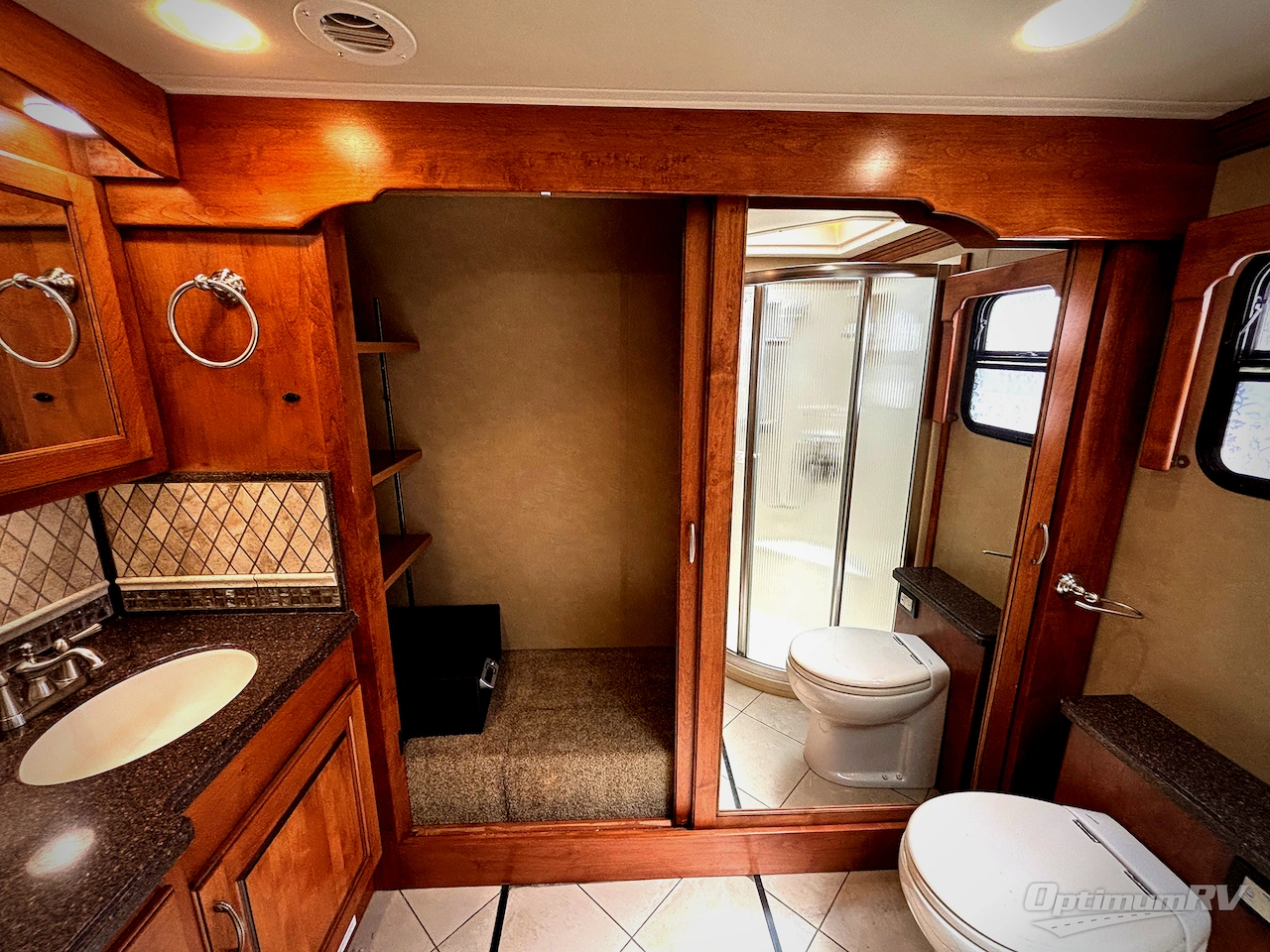 2013 Holiday Rambler Endeavor 43DFT Photo 26