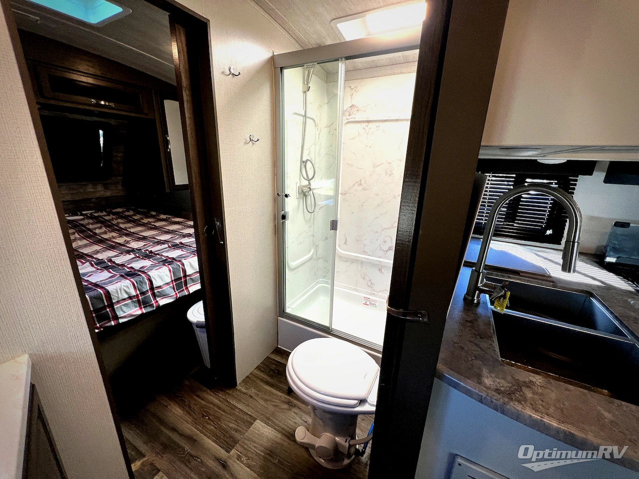 2022 Keystone Cougar Half-Ton 30BHS Photo 18