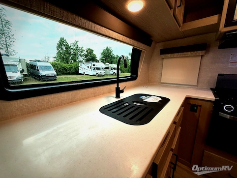 2022 Forest River Flagstaff Micro Lite 25FKS RV Photo 3