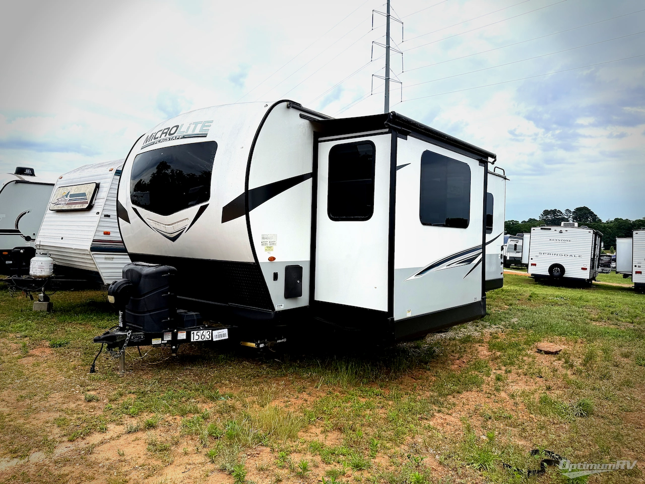 2022 Forest River Flagstaff Micro Lite 25FKS Photo 4