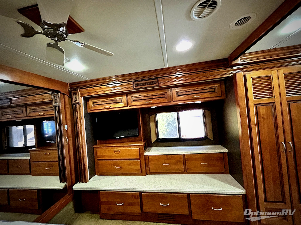 2013 Monaco Knight 36PFT Photo 16